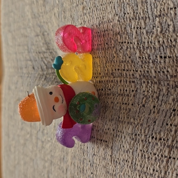 HALLMARK COLLECTIBLE KEEPSAKE "SWEET DECADE" CHRISTMAS TREE ORNAMENT - Picture 2 of 11